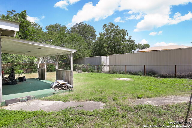 Listing photo id 12 for 271 Middlebury