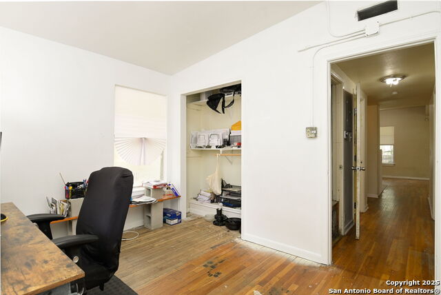 Listing photo id 6 for 271 Middlebury