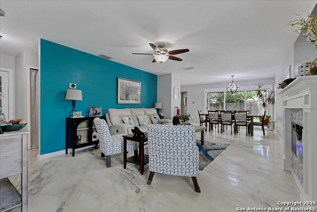 Listing photo id 4 for 9331 Valley Ridge