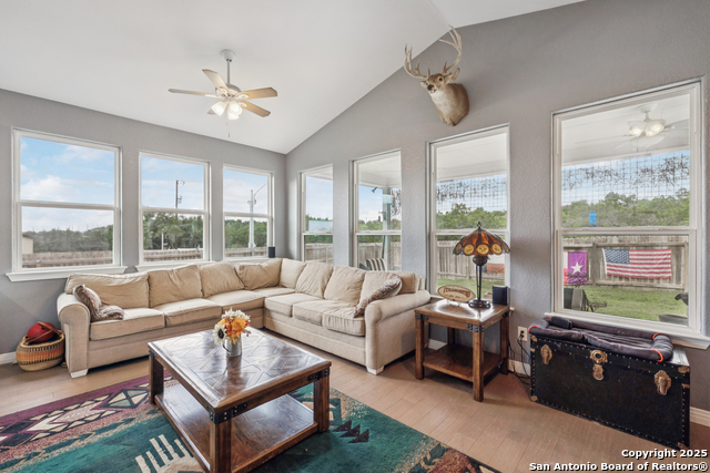 Image 5 of 26 For 718 Chip Shot