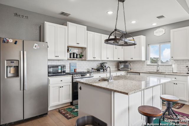 Image 7 of 26 For 718 Chip Shot