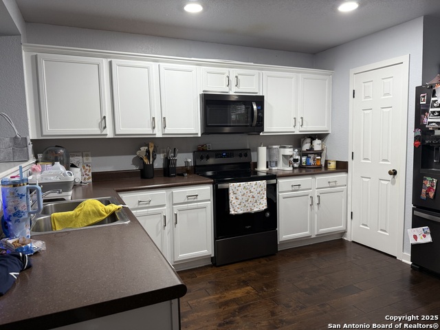 Image 4 of 11 For 13707 York Woods