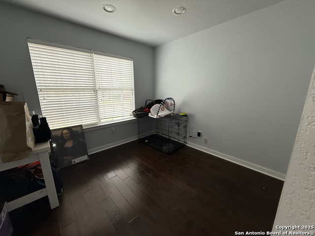 Image 6 of 11 For 13707 York Woods