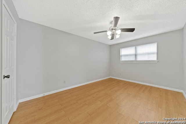 Image 10 of 25 For 11843 Braesview 2311