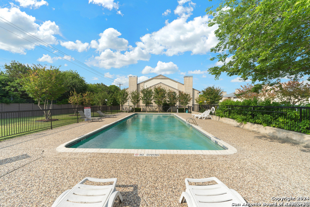 Image 22 of 25 For 11843 Braesview 2311