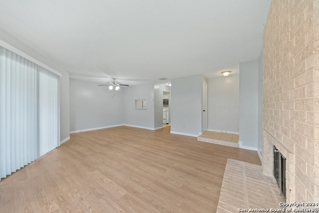 Image 4 of 25 For 11843 Braesview 2311