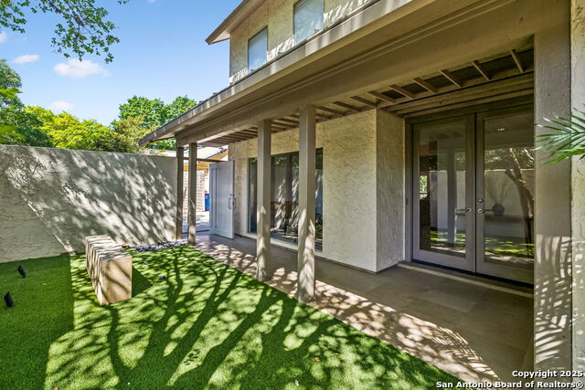Image 5 of 50 For 40 Oakwell Farms Pkwy