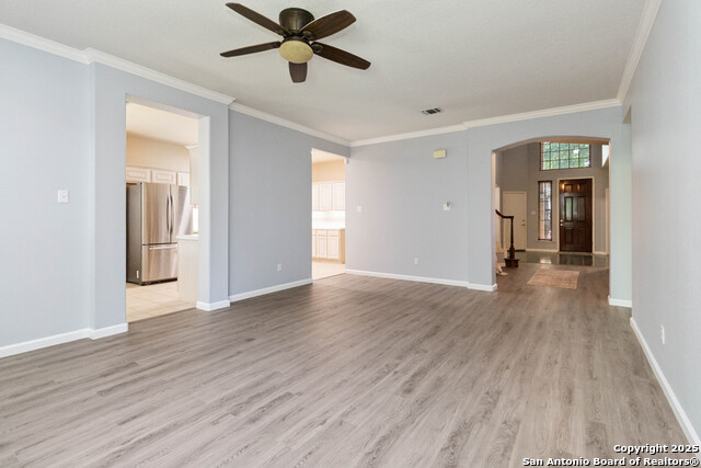 Image 10 of 28 For 15314 Fall Place Dr.