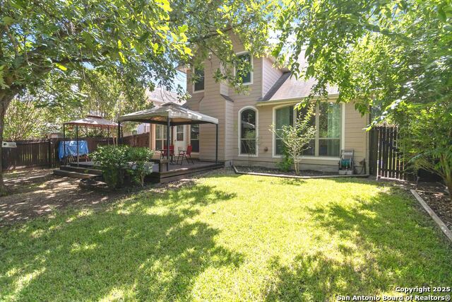 Image 26 of 28 For 15314 Fall Place Dr.