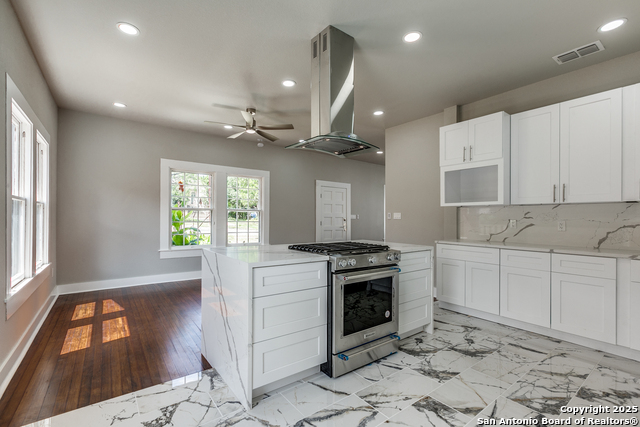 Image 7 of 25 For 430 Mulberry Ave E