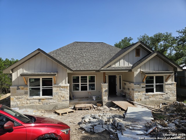 Listing photo id 0 for 1645 Pecan Circle