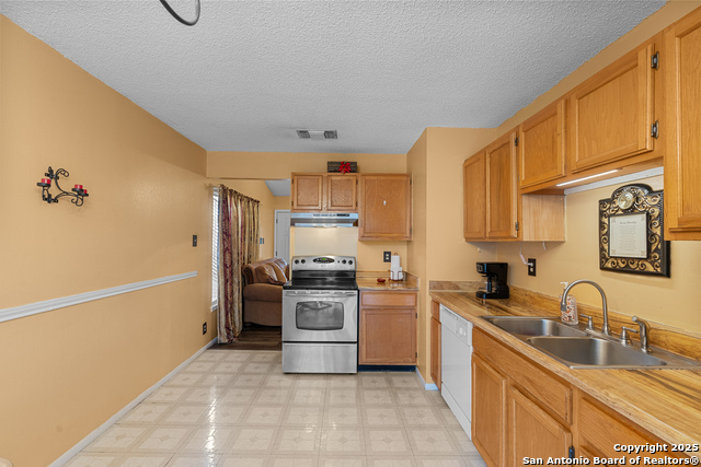 Image 5 of 13 For 11711 Spring Life