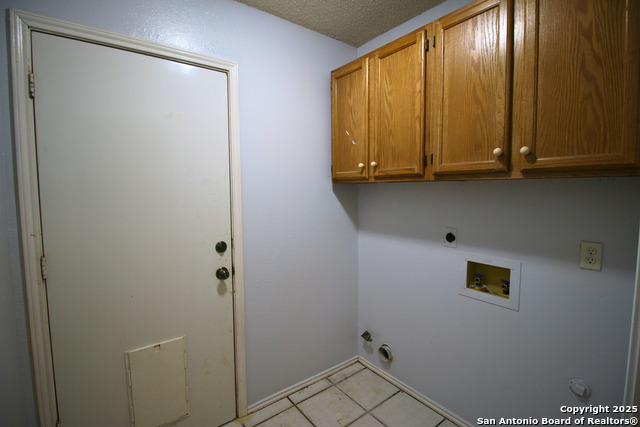 Image 21 of 23 For 9347 Laurel Grove