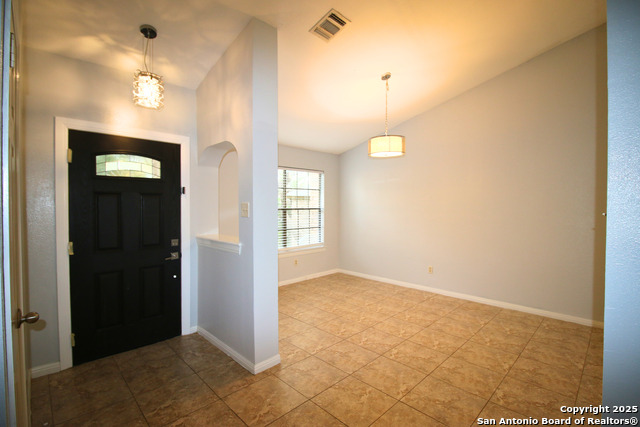 Image 4 of 23 For 9347 Laurel Grove