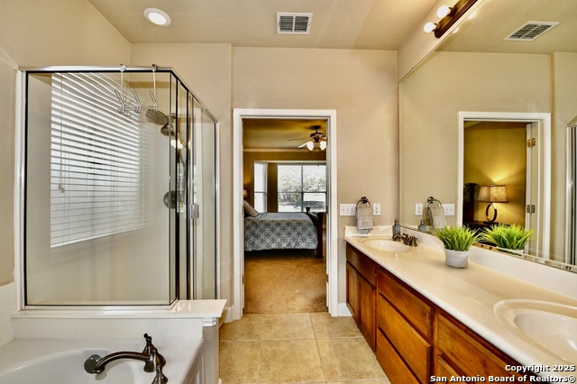 Image 18 of 35 For 24031 Canyon Row