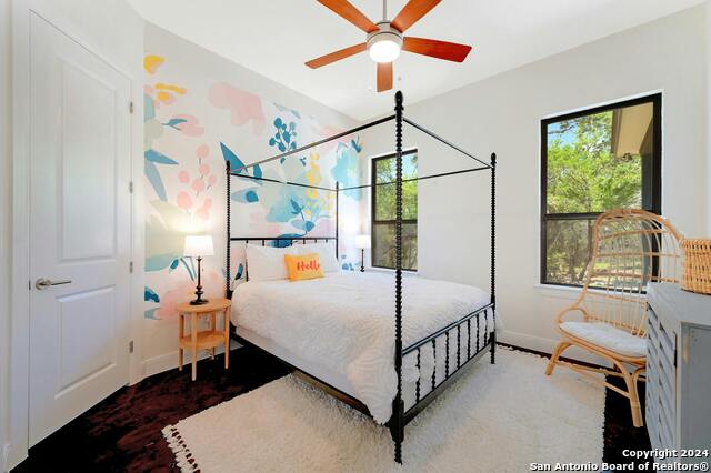 Image 28 of 34 For 2471 George  