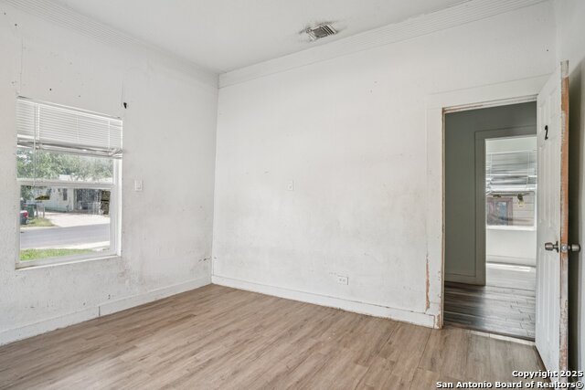 Image 12 of 29 For 430 Aaron Pl