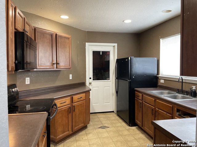 Image 6 of 16 For 5927 Ironmill