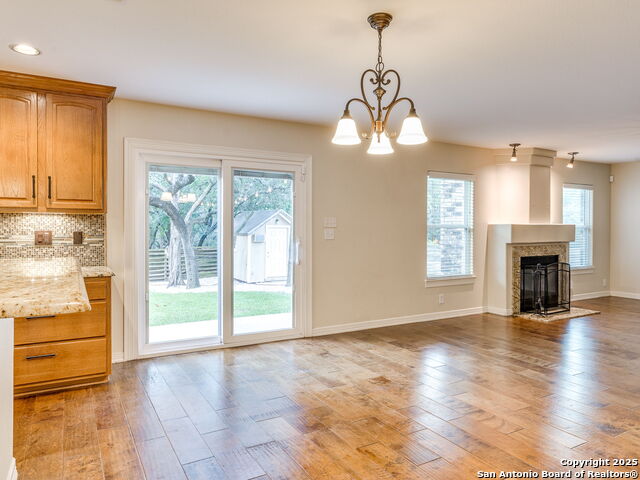 Image 15 of 48 For 7706 Falcon Oak