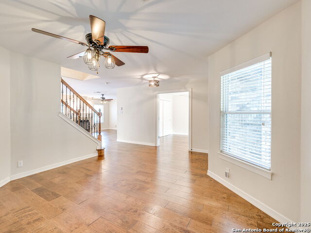 Image 6 of 48 For 7706 Falcon Oak
