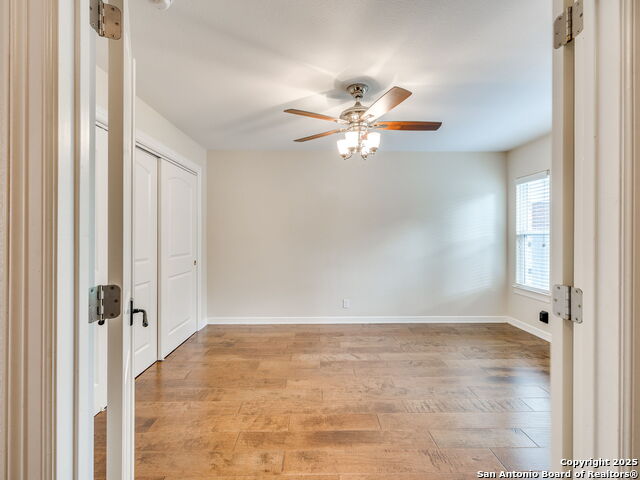 Image 7 of 48 For 7706 Falcon Oak