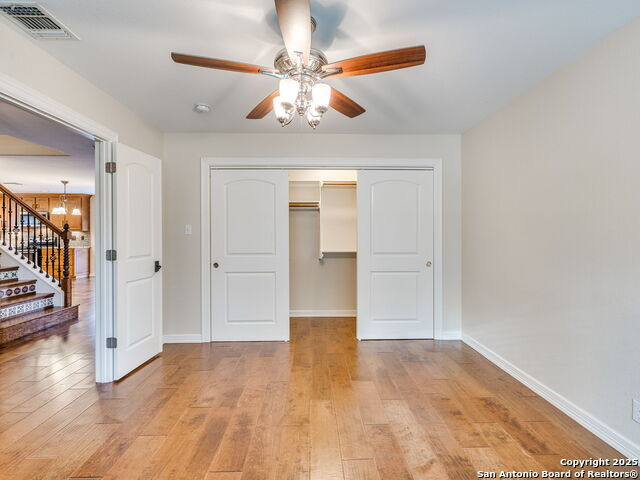 Image 9 of 48 For 7706 Falcon Oak