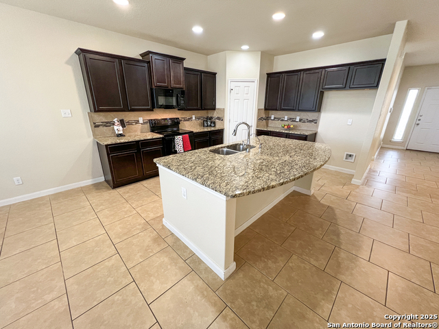 Image 15 of 51 For 8915 Palmetto Park