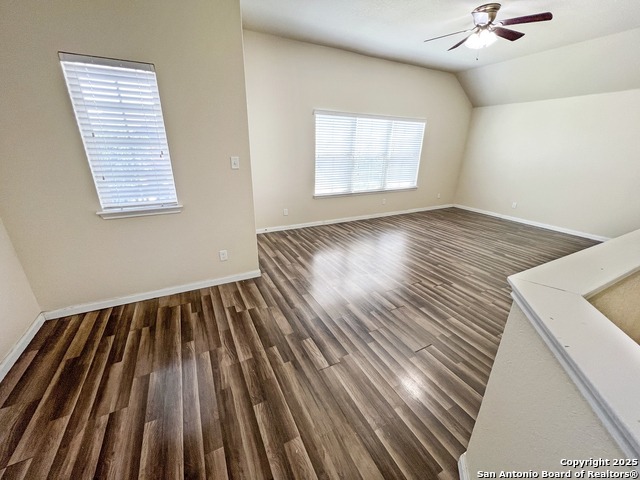 Image 25 of 51 For 8915 Palmetto Park