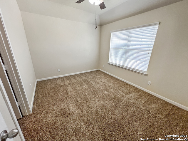 Image 26 of 51 For 8915 Palmetto Park