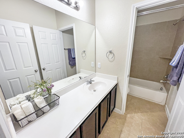 Image 34 of 51 For 8915 Palmetto Park