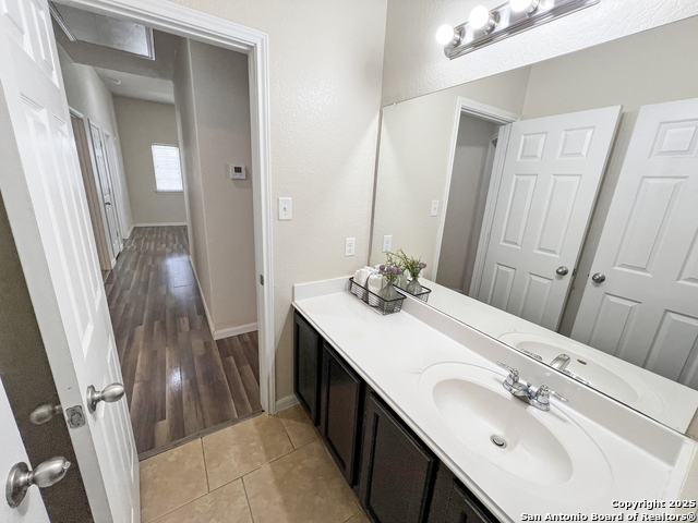 Image 37 of 51 For 8915 Palmetto Park