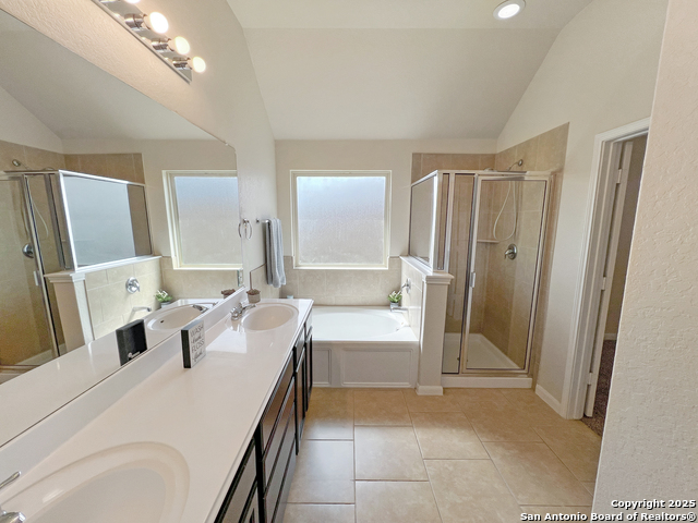 Image 44 of 51 For 8915 Palmetto Park