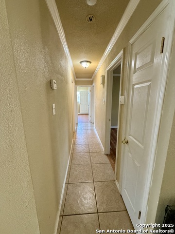 Listing photo id 12 for 5731 Timber Bend