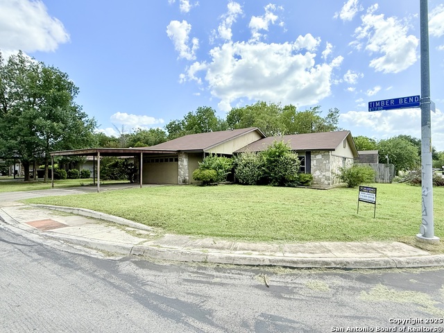 Listing photo id 0 for 5731 Timber Bend