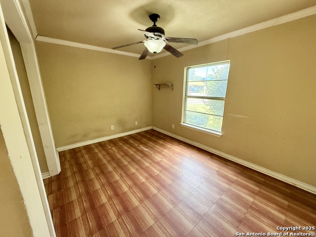 Listing photo id 19 for 5731 Timber Bend