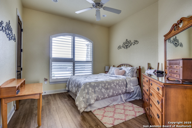Listing photo id 22 for 109 Towne View Circle