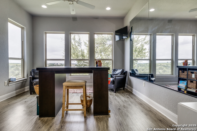 Listing photo id 26 for 109 Towne View Circle