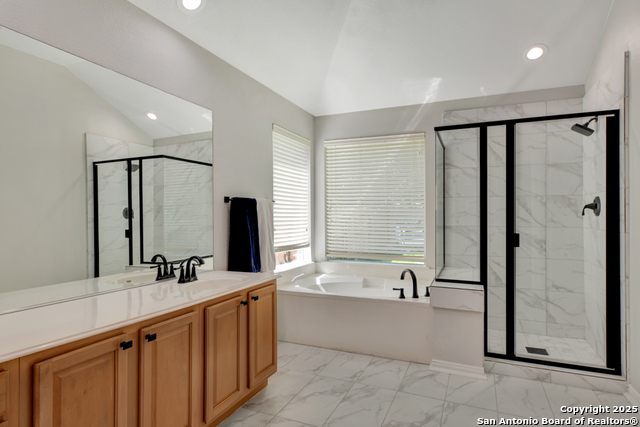 Listing photo id 16 for 10502 Black Horse