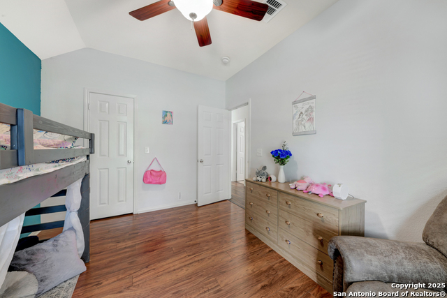 Listing photo id 22 for 10502 Black Horse