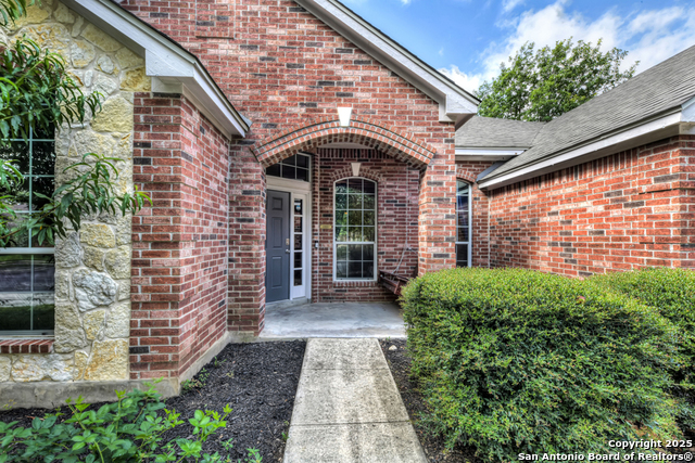 Listing photo id 1 for 10502 Black Horse