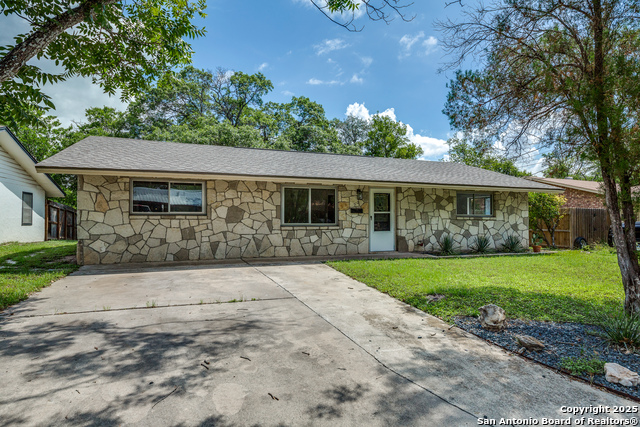 Details for 510 Lake , Kerrville, TX 78028