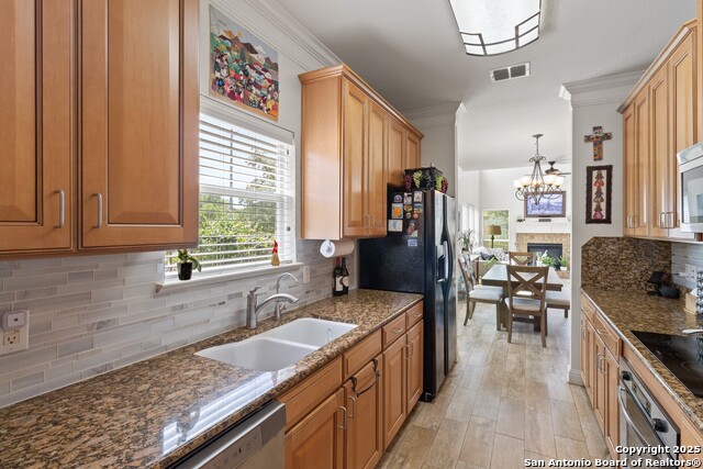 Image 15 of 24 For 10 Ventana 10