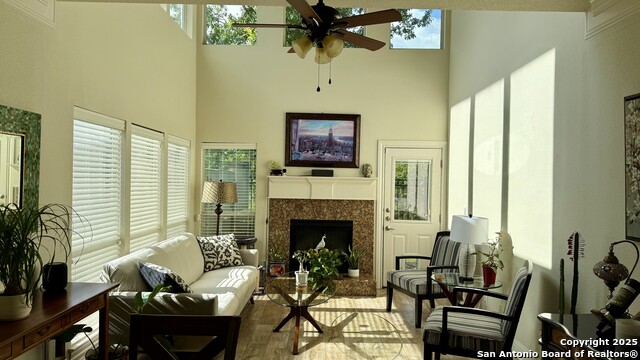 Image 4 of 24 For 10 Ventana 10