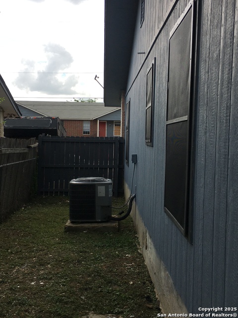 Listing photo id 18 for 3718 Bremen