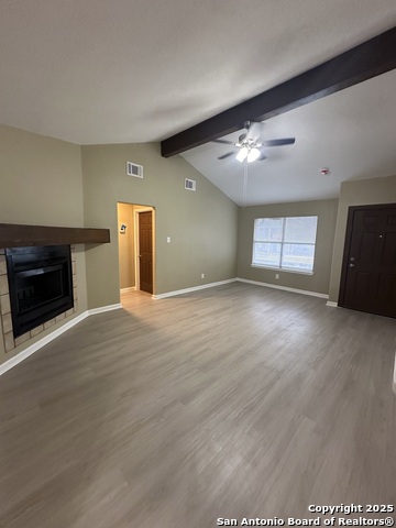 Listing photo id 2 for 3718 Bremen