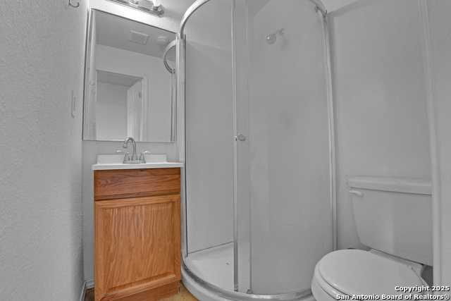Image 21 of 24 For 11314 Liberty