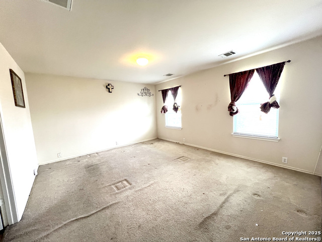 Image 17 of 27 For 10006 Bradley Oak