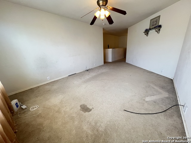 Image 23 of 27 For 10006 Bradley Oak