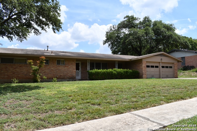Image 2 of 18 For 110 Northaven