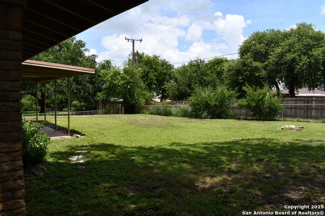 Image 6 of 18 For 110 Northaven